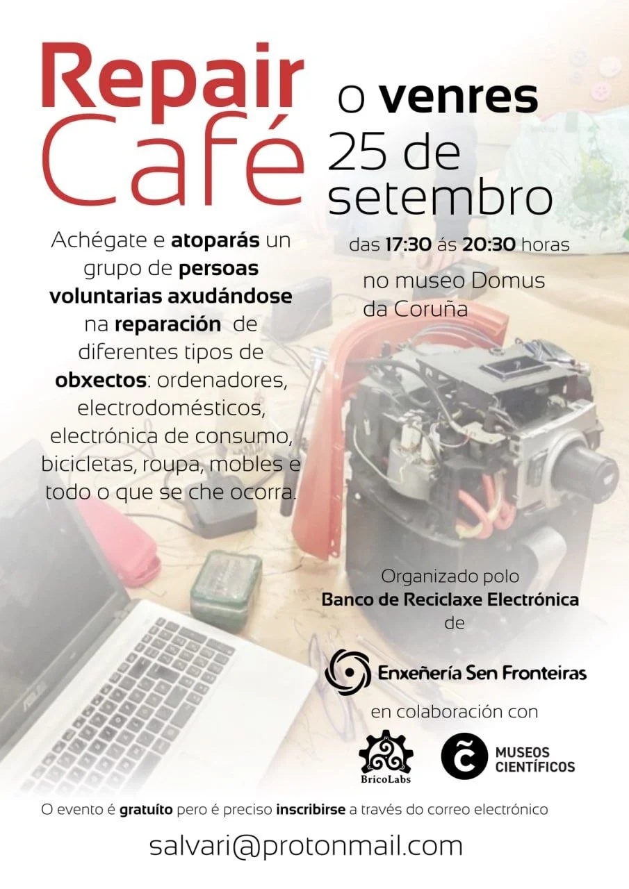Cartel de un Repair Café en A Coruña. Anuncia un horario de 17:30 a 20:30, entrada gratuita con inscripción por correo y reparación colaborativa de objetos.